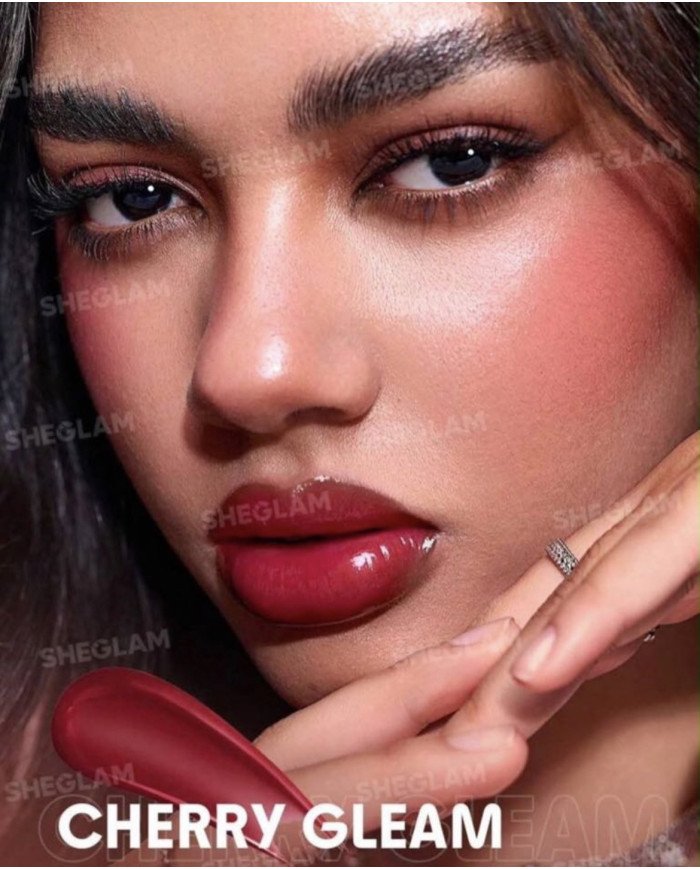 SHEGLAM Lip Plumper in shade Cherry Gleam